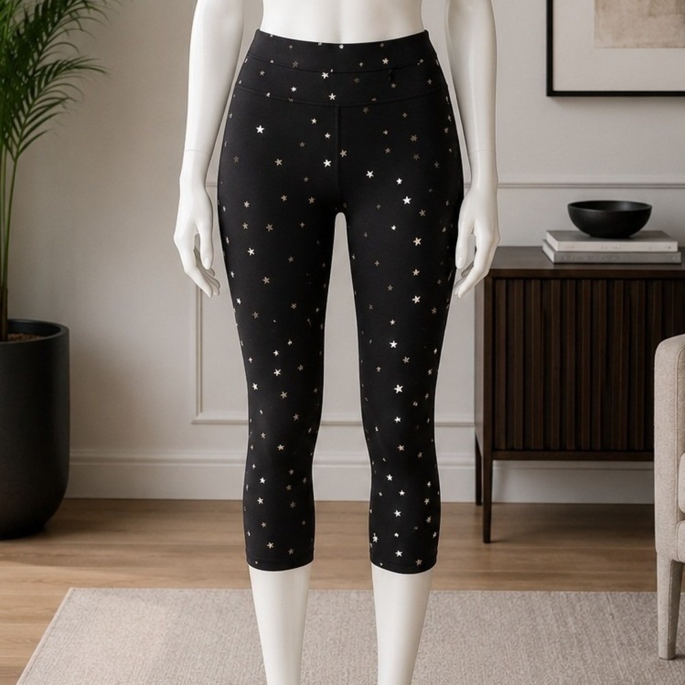 Nancy Rose Performance Womens Leggings Black Metallic Silver Star Crop 4